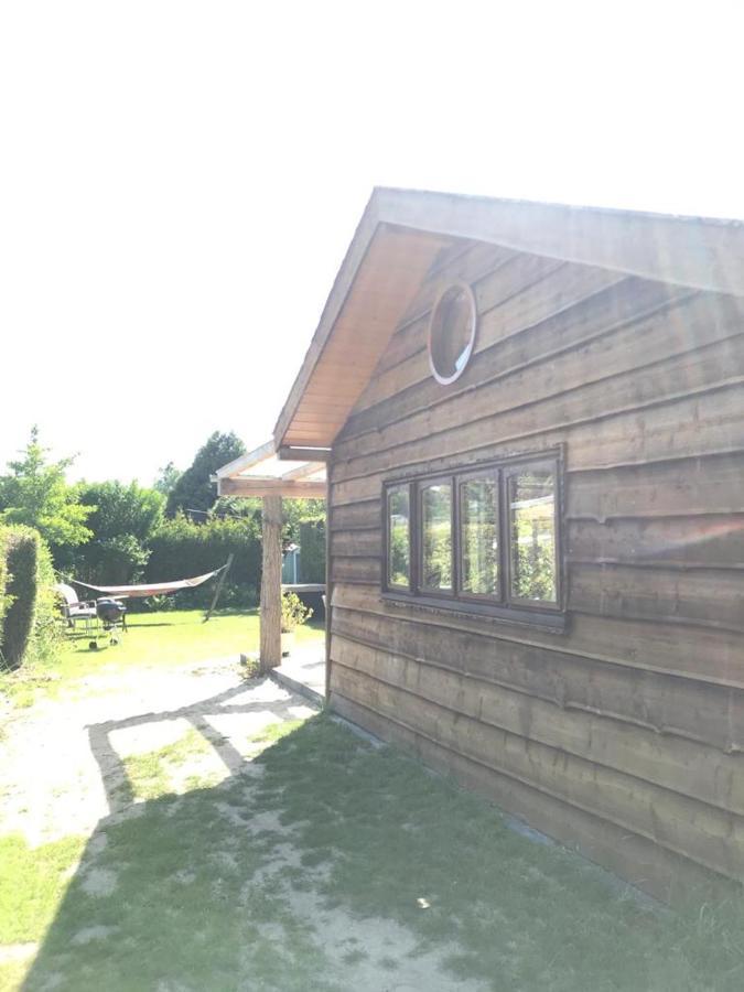 Heerlijk Huisje Vlakbij De Duinen Van Oostvoorne Dış mekan fotoğraf